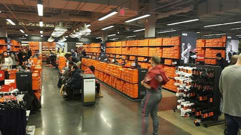 Nike Factory Store Nike Factory Store